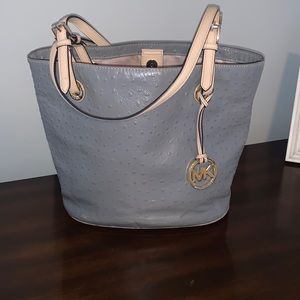 Michael Kors Large Pebbled Bucket Bag